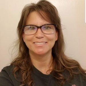 Meet your Posher, Lisa